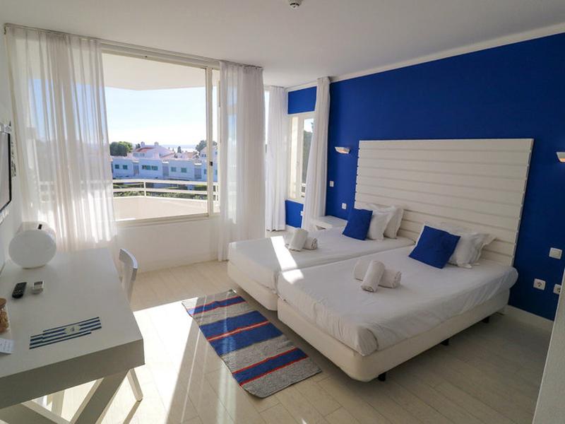 7AC0BBF044217303F52D84CE8EFB315F