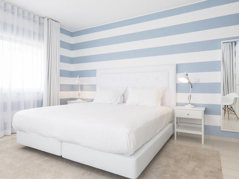 AD2C1FF3B11D4F94F00E988708860A53