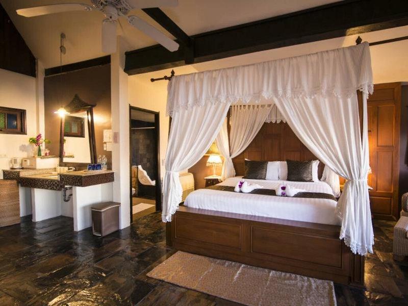 B4D4014C8E9195DADB23F82CCF0A200E