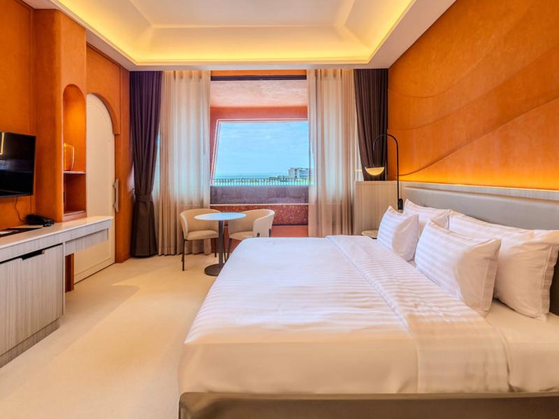 FD282AB60137C9CC6616C63472F0FC04