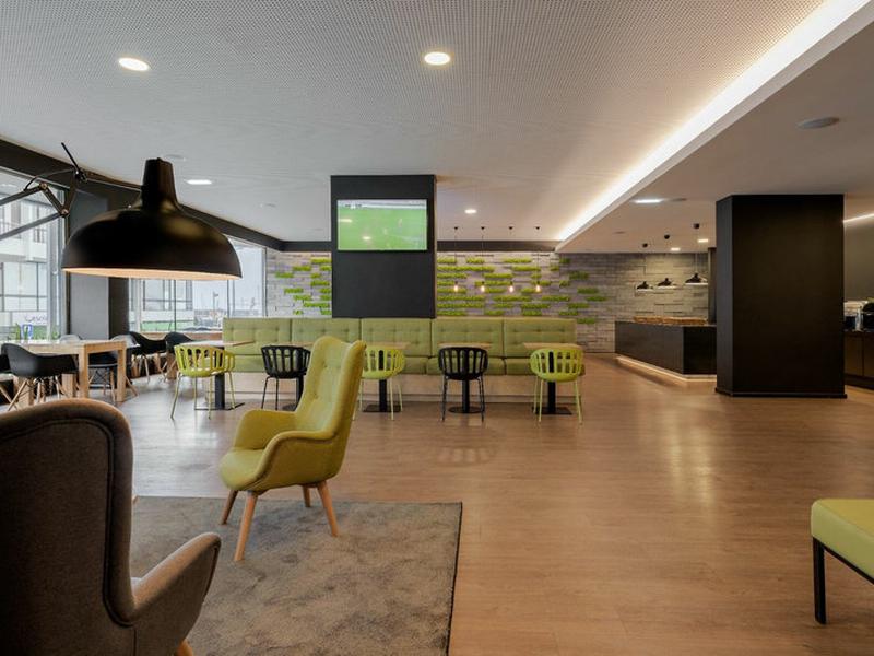 D180C80AB518BF326AAFEB43B1C4DEC6