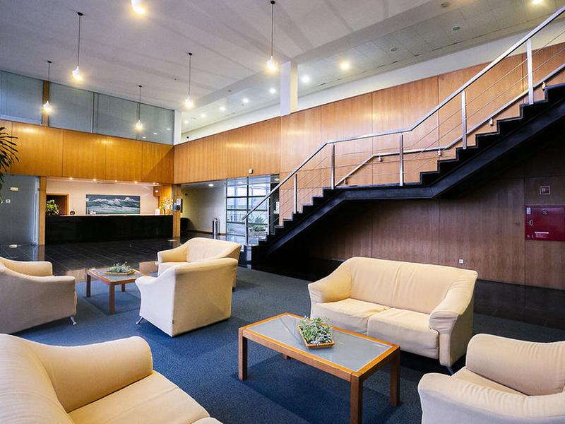 1F67782E13F8DFEECA546E0EF0F6A8B8