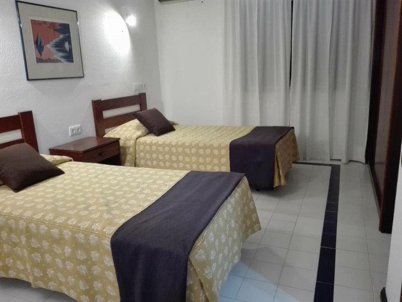 AC2B53F0223DE57E5AB5FC92D6C2E413