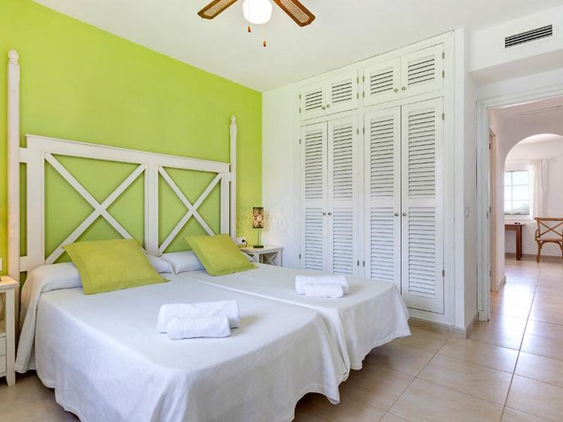 8DDF1322A8028B6F04EFCB3A50B9A711