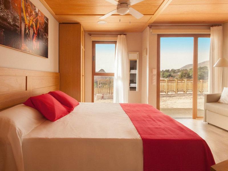 7610563611F370431306256A48320E38