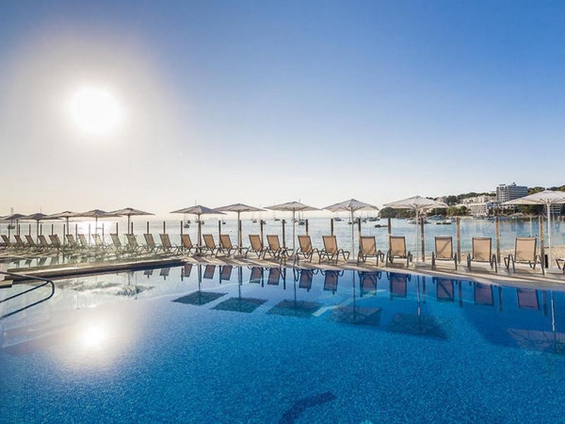 91565881FEF57550C5631863AF39C3E4