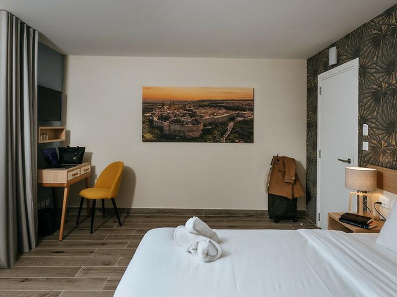 996F212F61A8181321168908954B7424