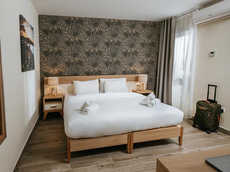 E00E8AEAD5D374A3A2CDCF055F10ECCD