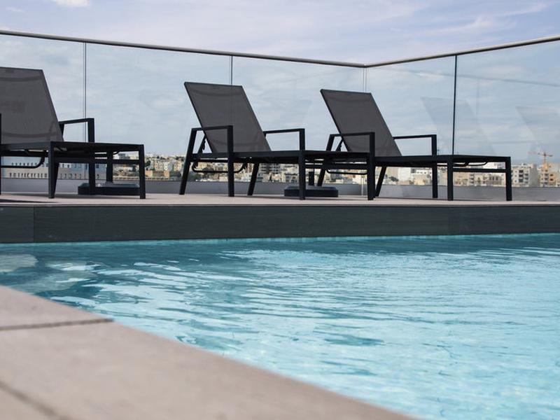 2A451C0BA74353B4BE9ED6DAD8BA6353