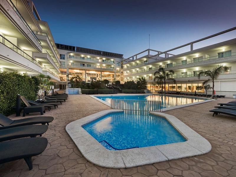 932F2EC8346994BFE6C92CDA4307491D