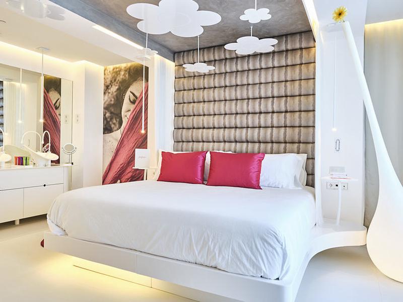 7835CC2C7E17479AE661FA2F2D8080A4