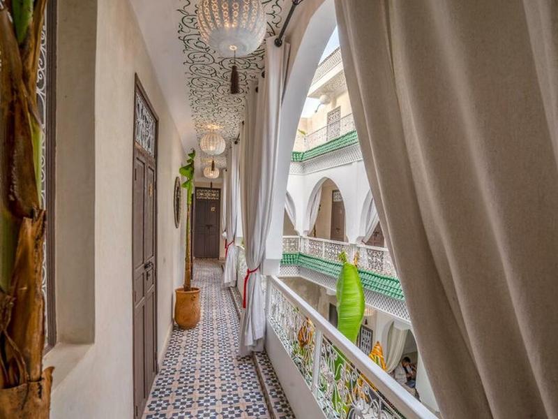 BEEDE368FF435A5AACB066436F4DE85B