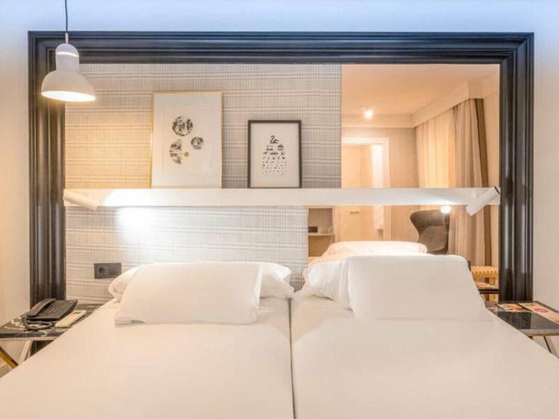 990488703D983EBE62BE719B237BC6C3