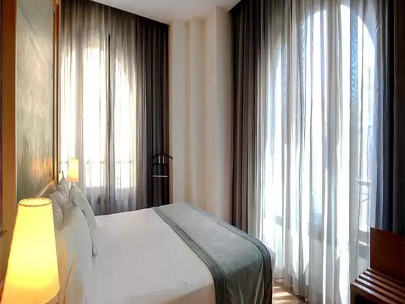 C44B6C7F1364D6032EC2ABC240B5A2F3