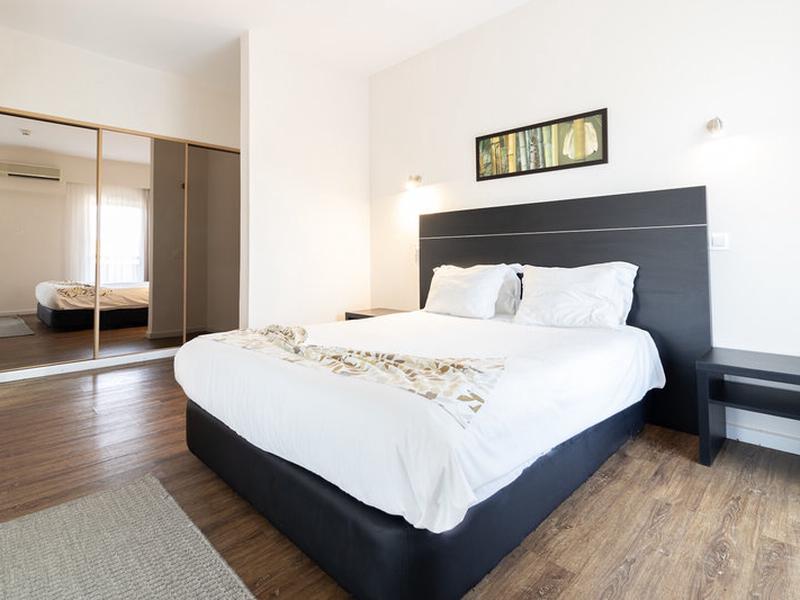 490066180C443AF6E05370334D393D10