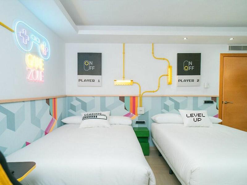 DA4F2C4C6851DCFE9A215FD133F77113