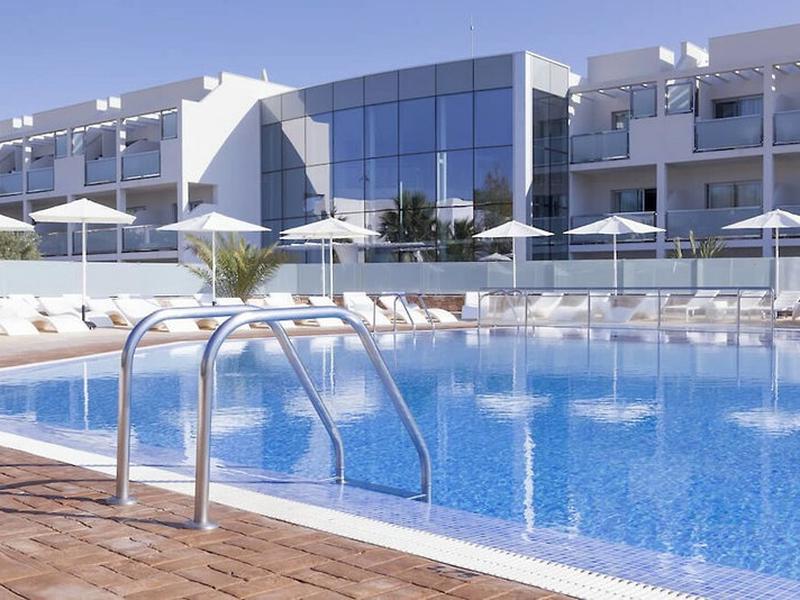 C08699C9787A4495647336A4AAA3BE25