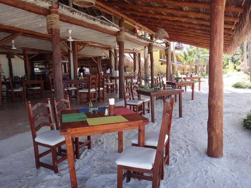 70B149AF1ACCB3D4A5EE3A95ED688C1A