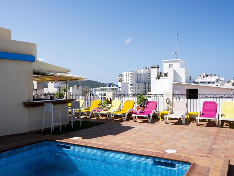 73128B6506201F433E14D3B43F461CF8