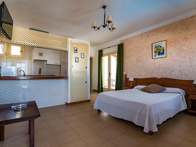 E101B9CF7AB4D547EBC70DCBA9EFB9B2