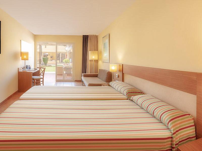 7F4D36406778D3BA6F285F78C65A7356