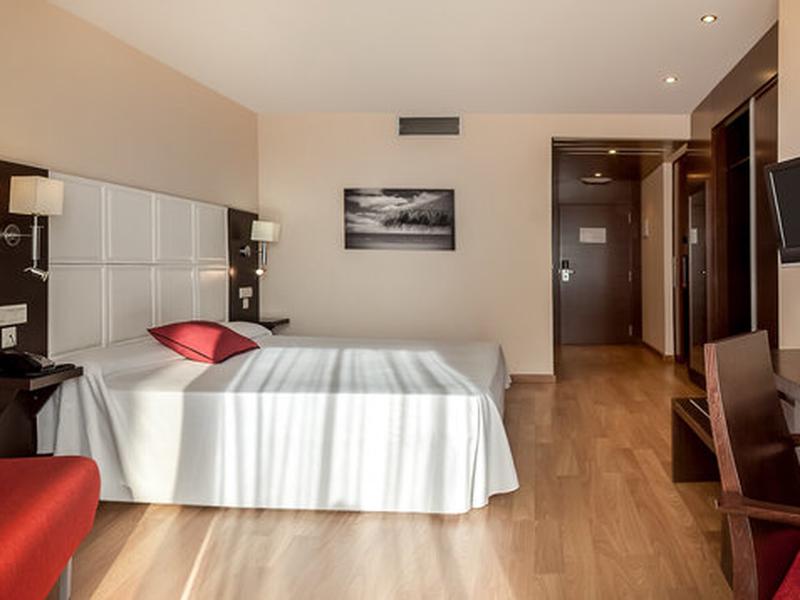 8AD0F2302AA6B982BB8868CBE31B0642