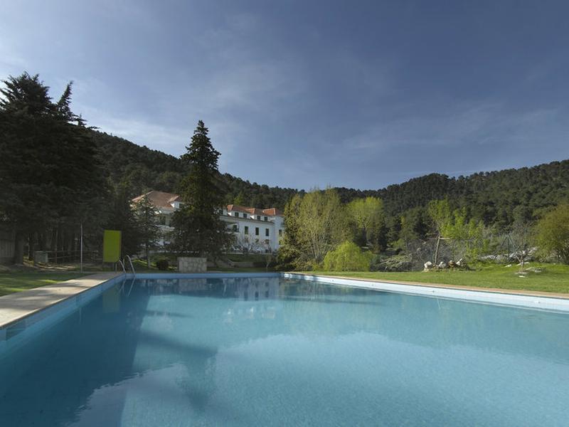 CCD15B64B2F46C8A0A727CE8D7D67E49