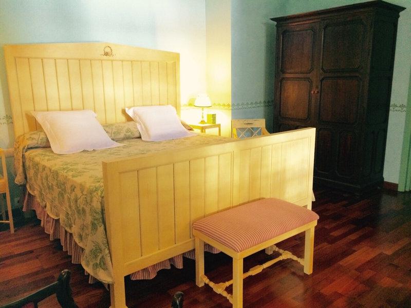 976EF99C1E5F48956942E3FF1873C16B