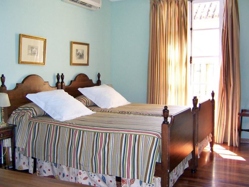 00ADB98CD8C533AB2004E76A870AA51E