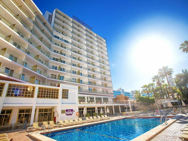 C19CCCBBEB31D71FFC1C3E6E8A26C3EF