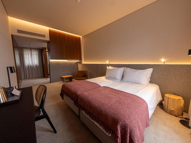 D8E08F69660E62A0A81645FA4523D703