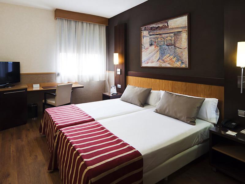 828233E39BB2CBB1BE26582DC8B56477