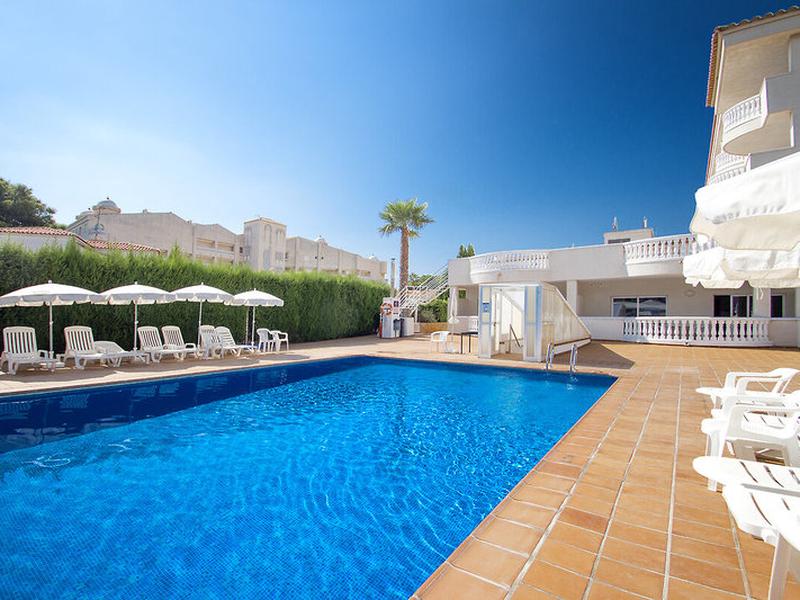 91472858FBDB7C5460E32976036BB117