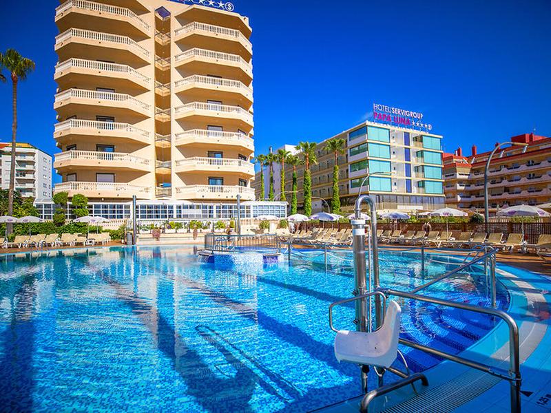 216E2F2765208B5CB32FA1E05AEB1DB1