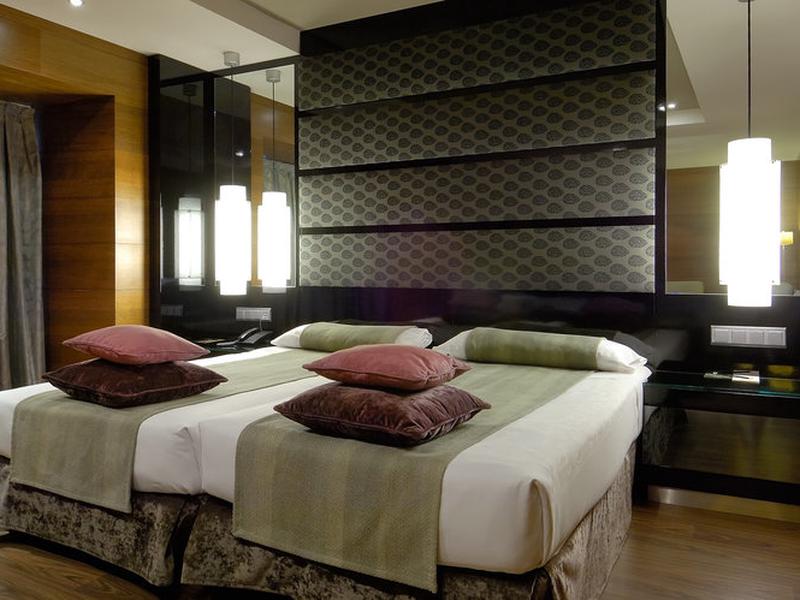 F7C4DFBB0D6267CBF86574B98F7614A5