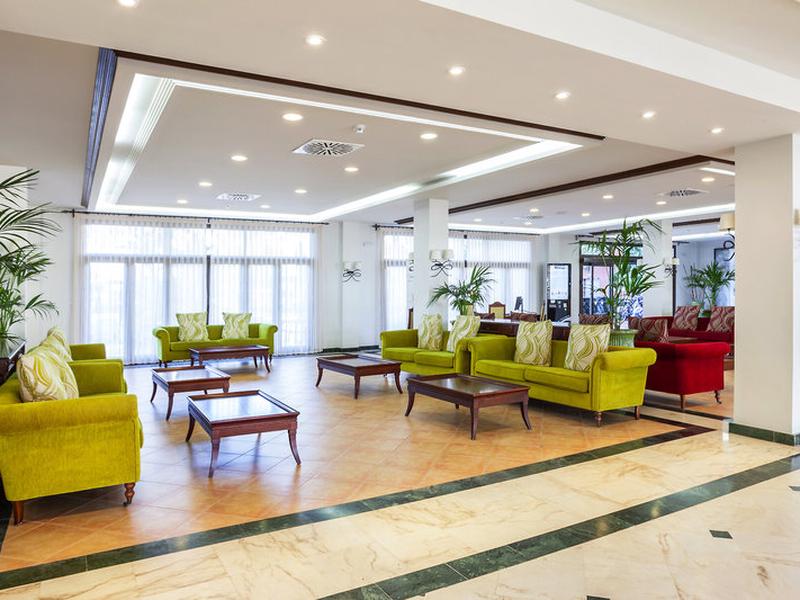 CDA2290E0E945C405820F584128F6DCD