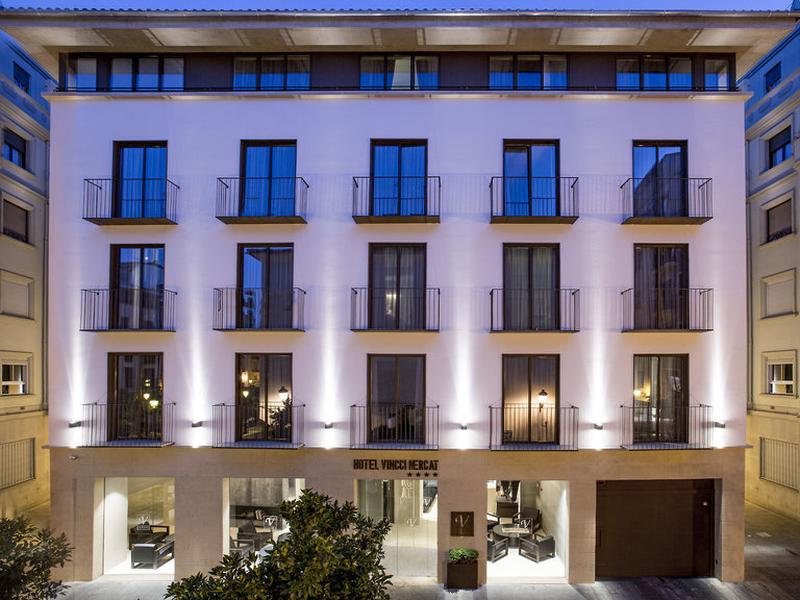 DE8821844BCA0F0619F79E7580365576