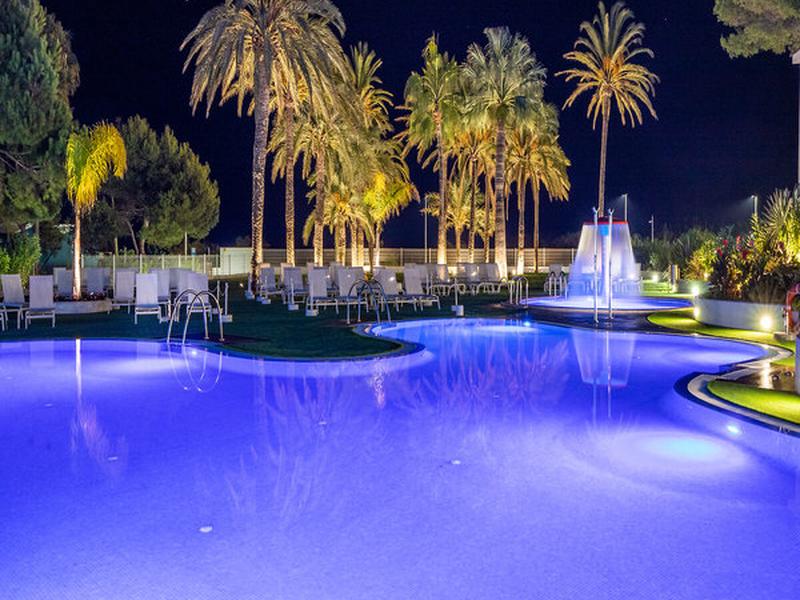 DD064666C03D5FE0BAACE040D652B31A