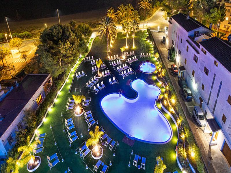 A1BB86E8A9C6C694FF33E1D0AEB14DFC