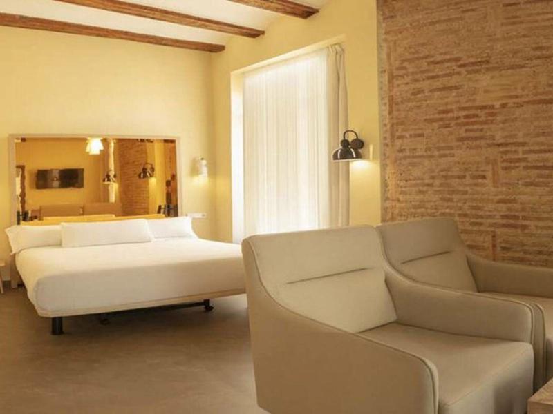 EF8C87AED620E2ACF1FDFCD734B130B3