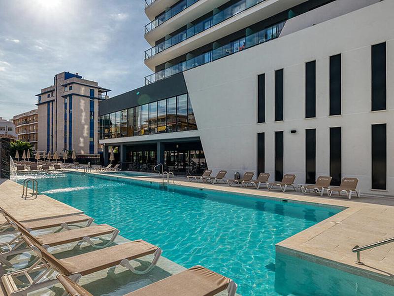 E56417D4D4FDF2878641A1B74596C734