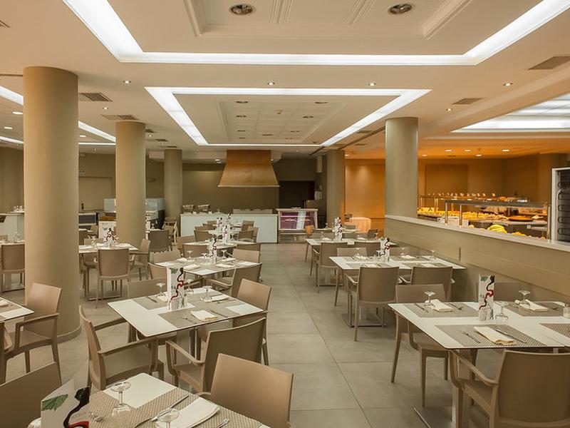 542C93532E84BB6F9D20820E1853C84C