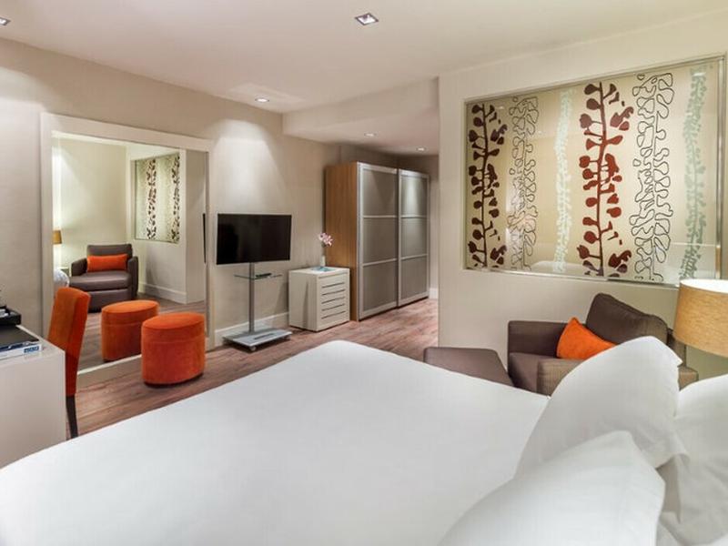 915B8E025FC60C2144FB4ED32334FFEB