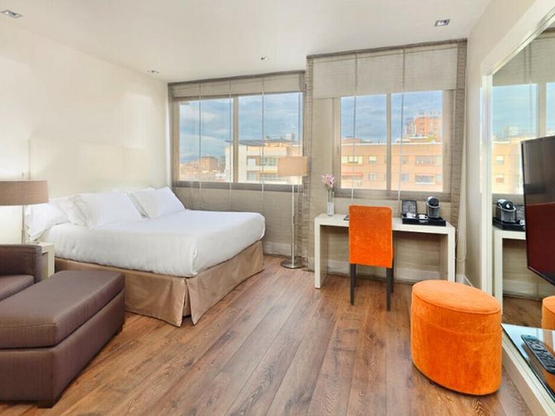 96F7915D87C2C3EA43D4B28EC9B369DC