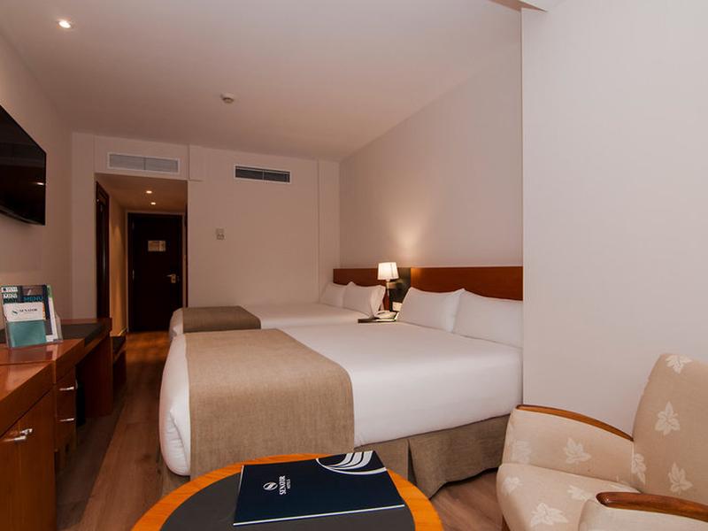 D216894FAE65B5A8B6E6412AC631D010