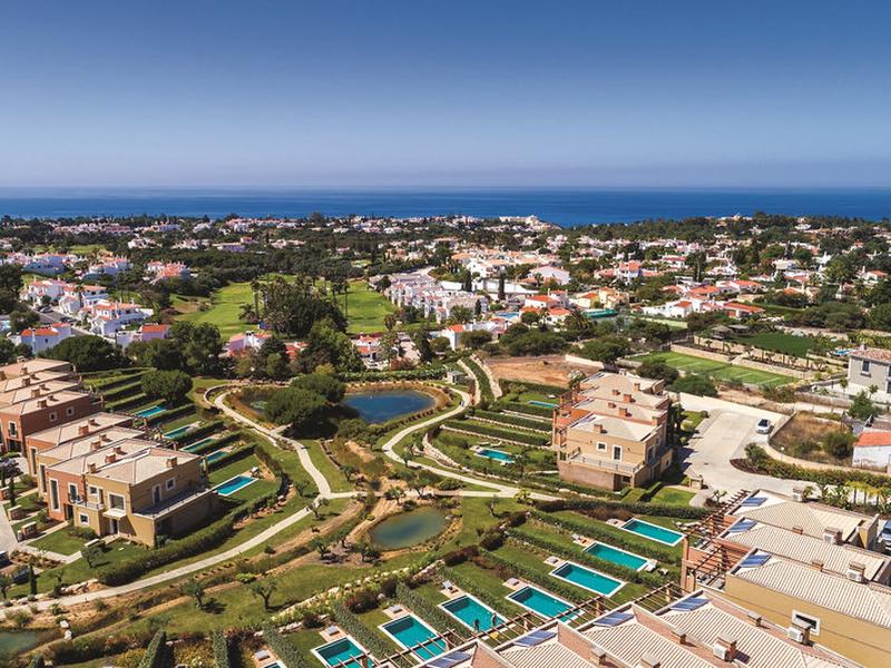 85D0D402968D2A81B0100AA13D404365