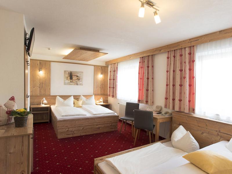 84AC94E59E63CC43C05EC331F6AEA7E5