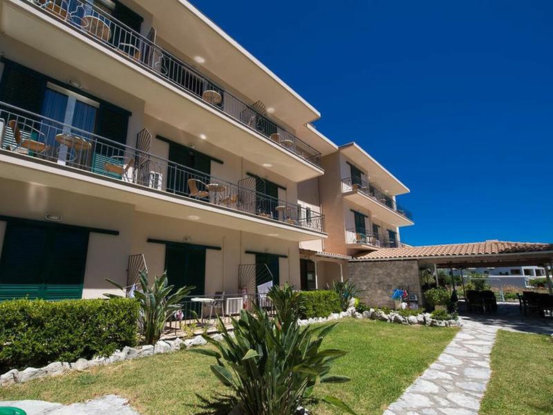 97237BC813C2FBD30191AA1E7340A014