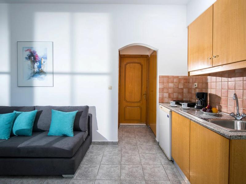 219F1C5342D7035675C40FD209577DF6