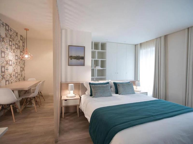 832335BB01FDDE4C0D95B004E959E313